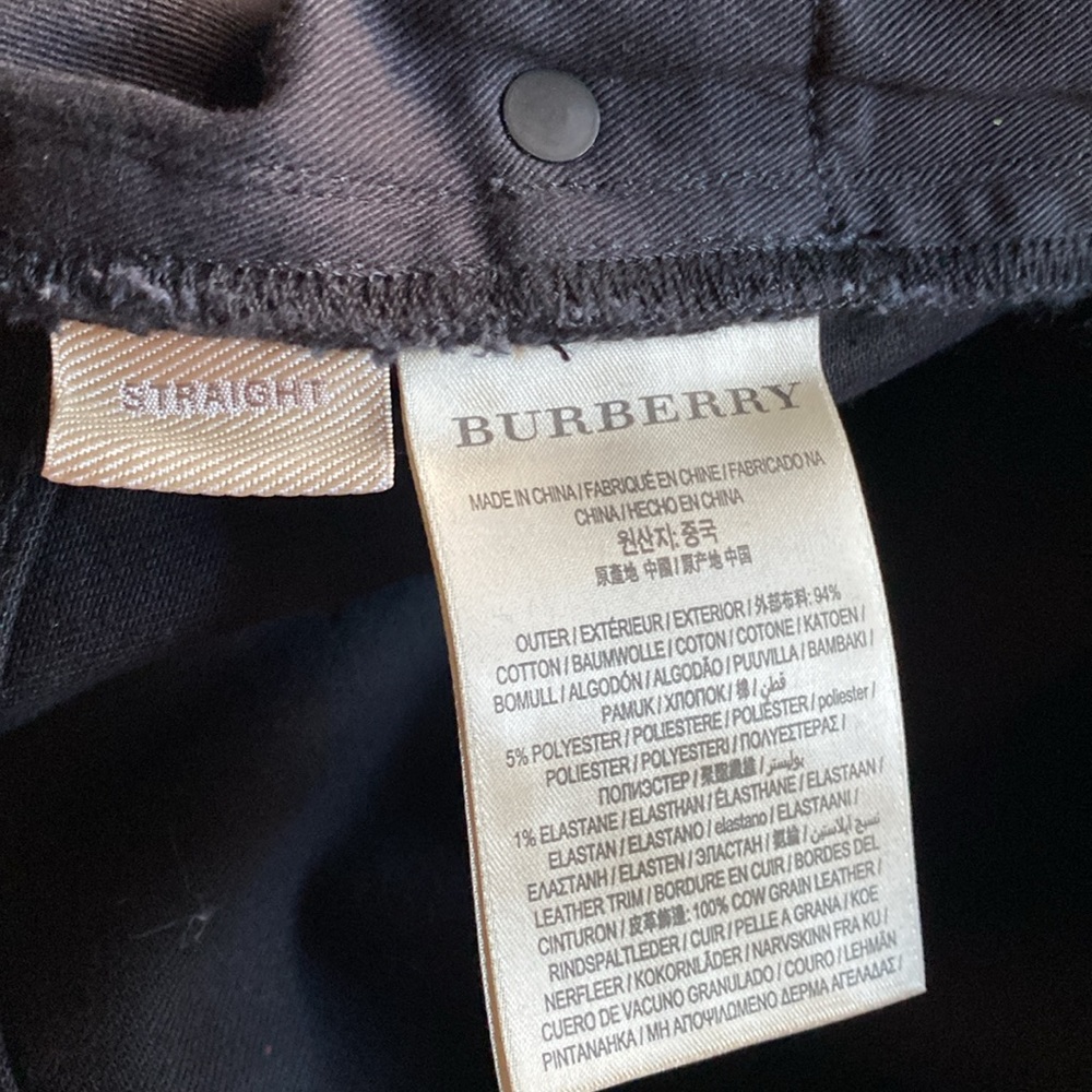Burberry Black Unisex Straight Leg Cotton Stretch Logo Hardware Jeans NeverUsed - Picture 14 of 16